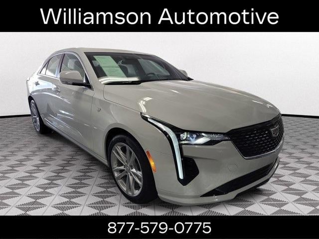 2023 Cadillac CT4 Luxury