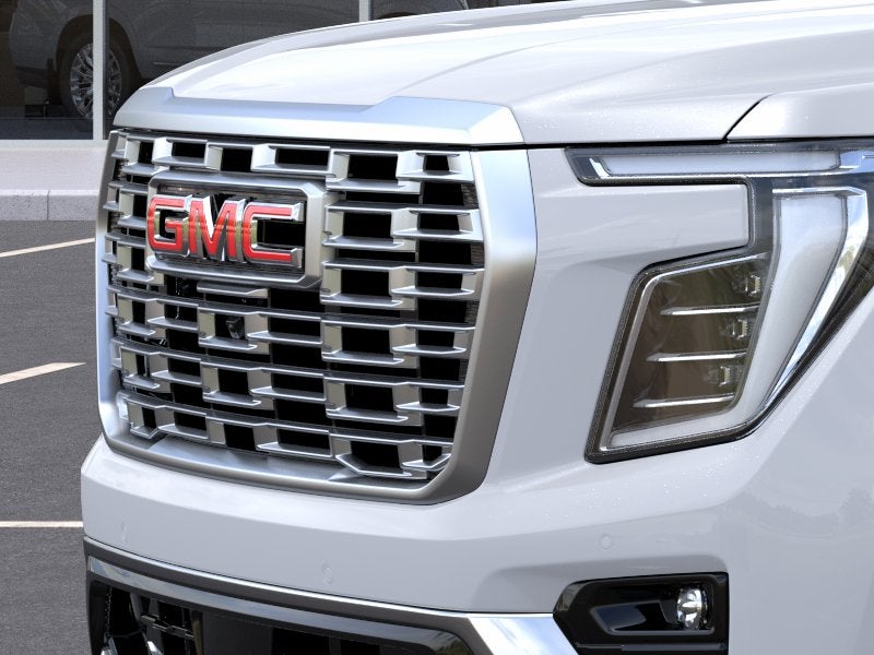 2026 GMC Yukon Denali - Photo 13