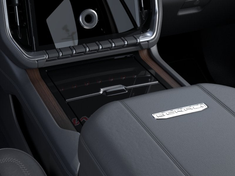 2026 GMC Yukon Denali - Photo 23