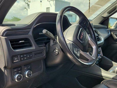2022 GMC Yukon Base