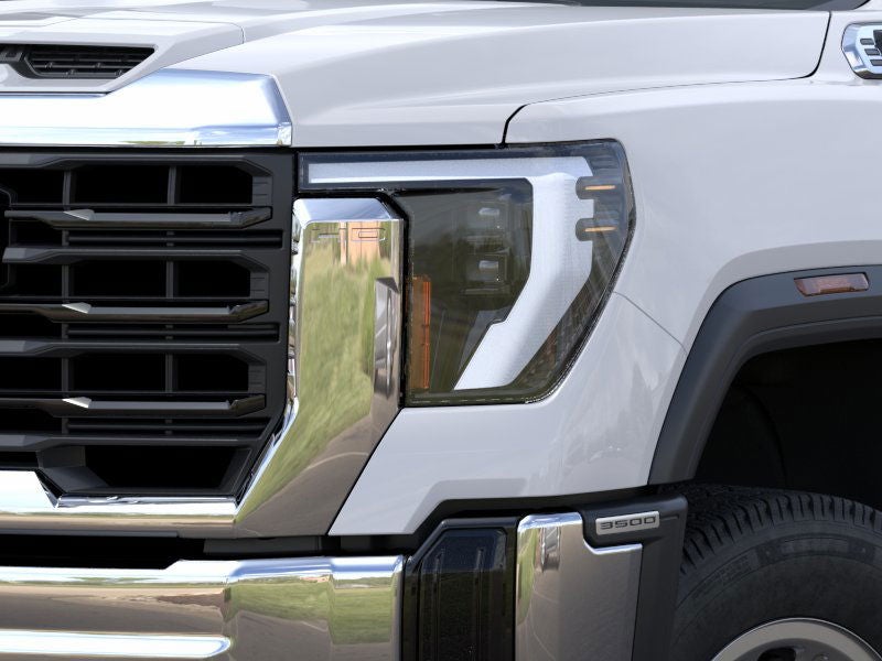 2025 GMC Sierra 3500 HD Pro