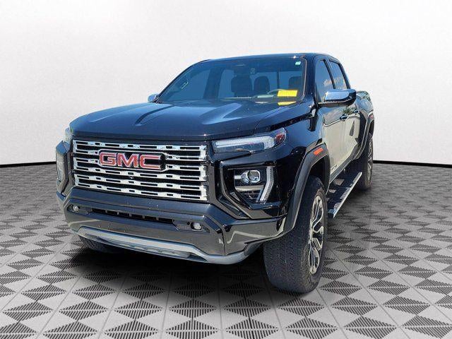 2023 GMC Canyon 4WD Denali