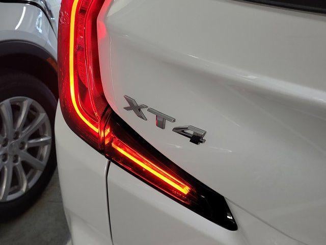 2023 Cadillac XT4 FWD Luxury