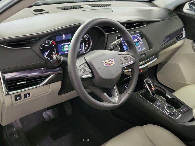 2023 Cadillac XT4 FWD Luxury