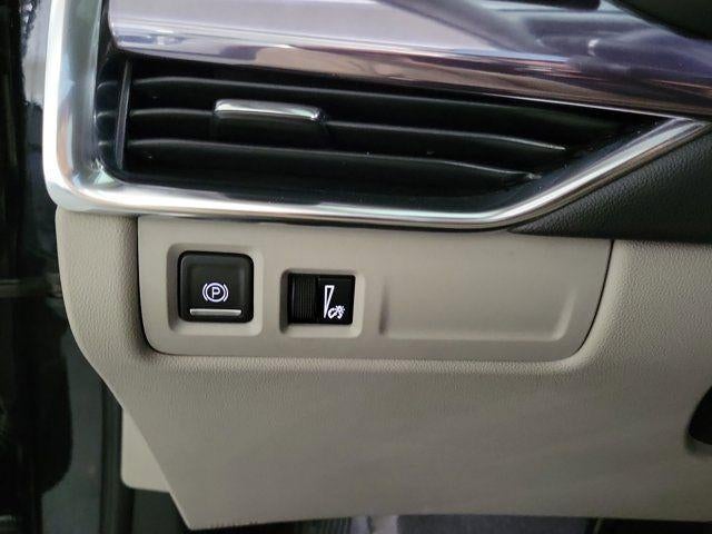 2023 Cadillac XT4 FWD Luxury