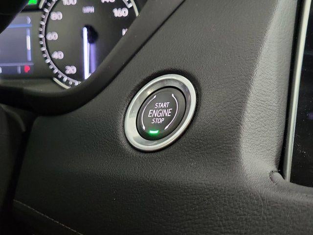 2023 Cadillac XT4 FWD Luxury