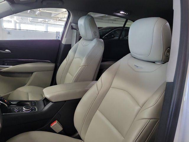 2023 Cadillac XT4 FWD Luxury