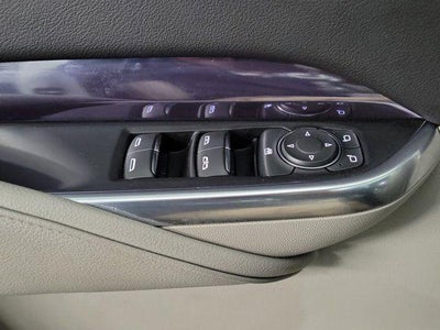 2023 Cadillac XT4 FWD Luxury