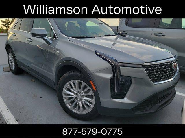 2024 Cadillac XT4 FWD Luxury