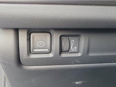 2024 Cadillac XT4 FWD Premium Luxury