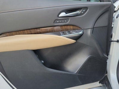 2024 Cadillac XT4 FWD Premium Luxury