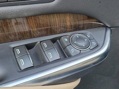 2024 Cadillac XT4 FWD Premium Luxury