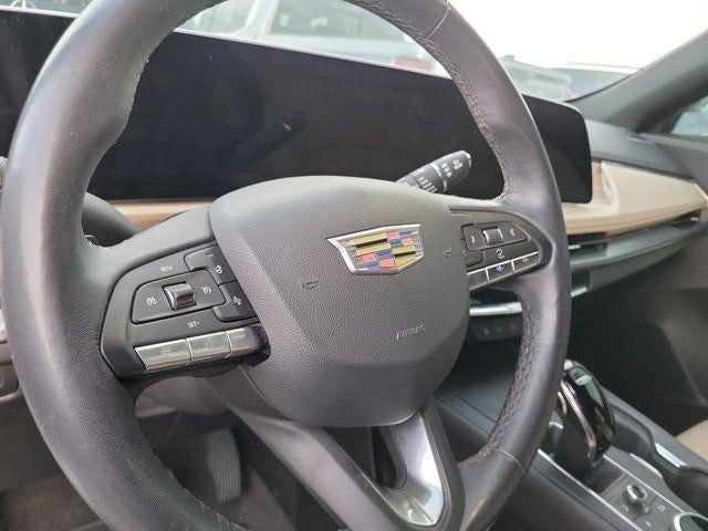 2024 Cadillac XT4 FWD Premium Luxury