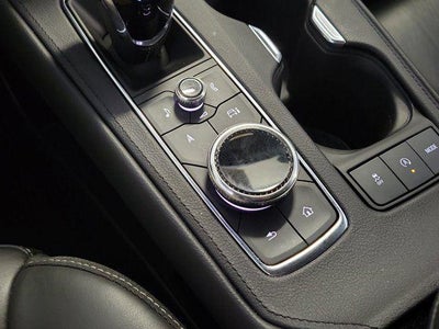 2024 Cadillac XT4 FWD Premium Luxury