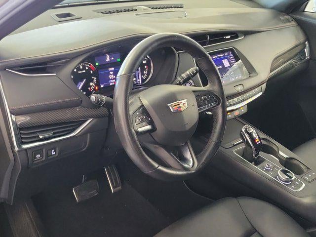 2023 Cadillac XT4 FWD Sport