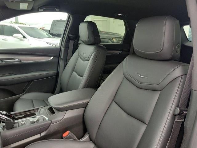 2023 Cadillac XT5 FWD Luxury