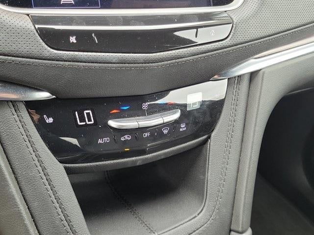 2023 Cadillac XT5 FWD Luxury