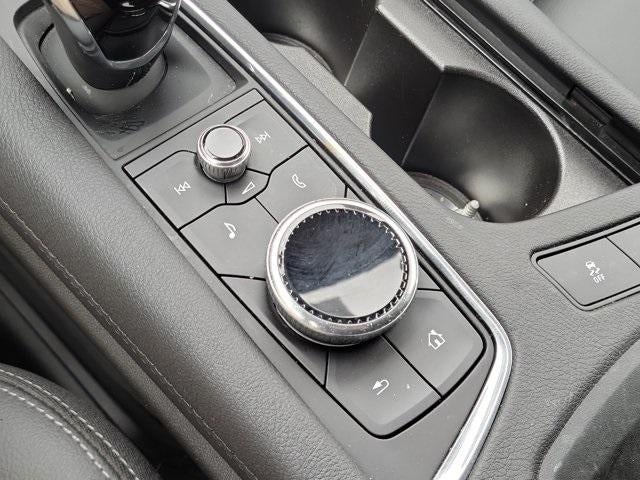 2023 Cadillac XT5 FWD Luxury