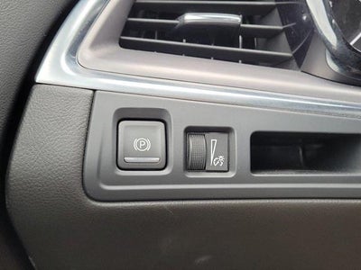 2023 Cadillac XT5 FWD Luxury