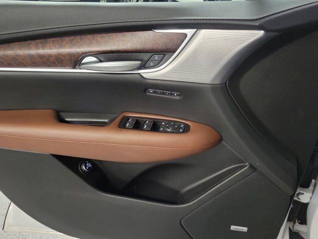 2023 Cadillac XT5 Base