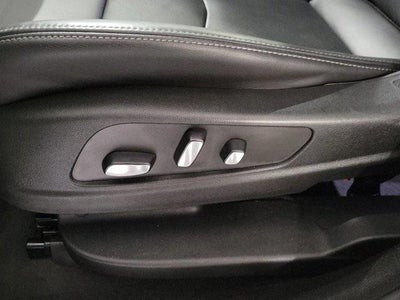 2023 Cadillac XT6 FWD Premium Luxury