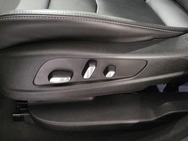 2023 Cadillac XT6 FWD Premium Luxury