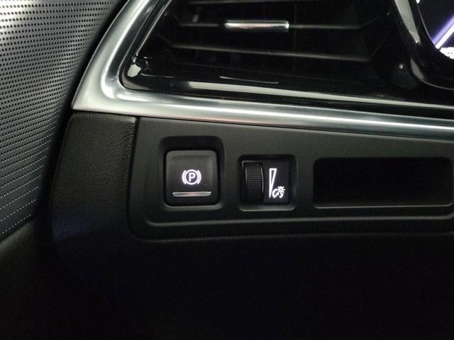 2023 Cadillac XT6 FWD Premium Luxury