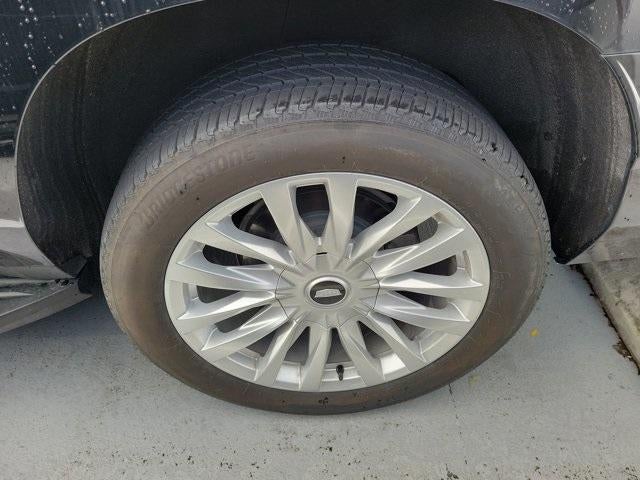 2024 Cadillac Escalade ESV RWD Luxury