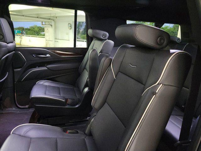 2022 Cadillac Escalade ESV Premium Luxury