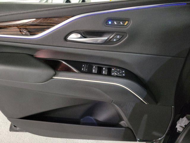2022 Cadillac Escalade ESV Premium Luxury