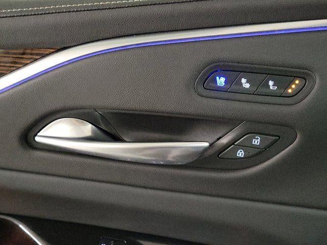 2022 Cadillac Escalade ESV Premium Luxury