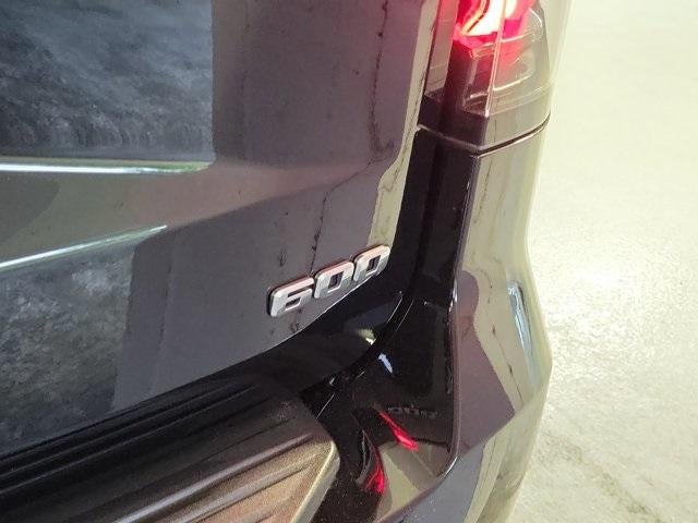 2024 Cadillac Escalade ESV 4WD Luxury