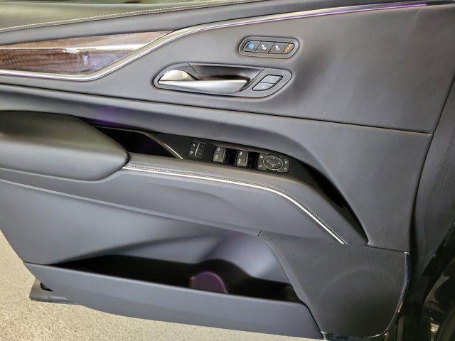 2023 Cadillac Escalade ESV 4WD Sport Platinum