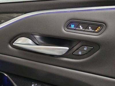 2024 Cadillac Escalade ESV AWD V-Series