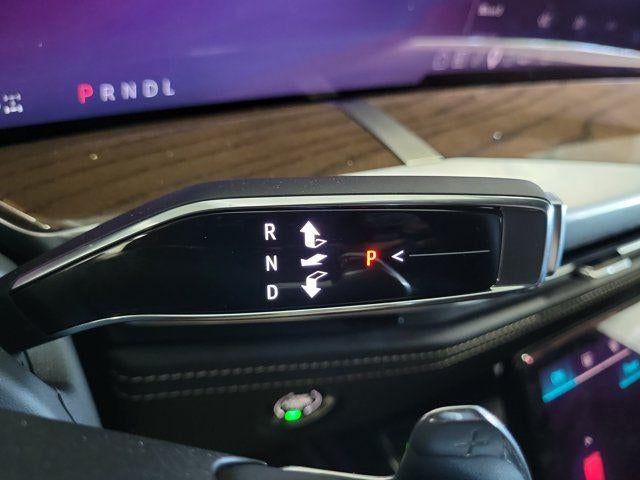 2026 Cadillac Escalade 4WD Platinum Sport