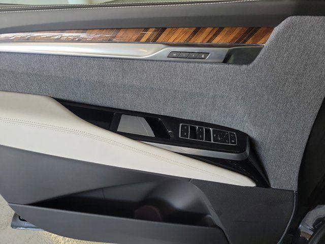 2026 Cadillac Escalade 4WD Platinum Sport