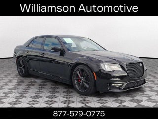 2023 Chrysler 300 300C