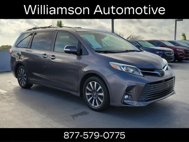 2018 Toyota Sienna L