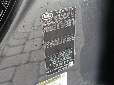 2025 Land Rover Defender V8