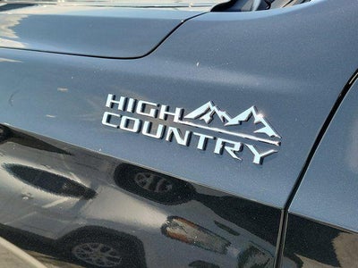 2025 Chevrolet Suburban High Country
