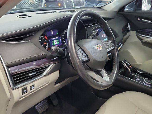 2023 Cadillac XT4 FWD Luxury