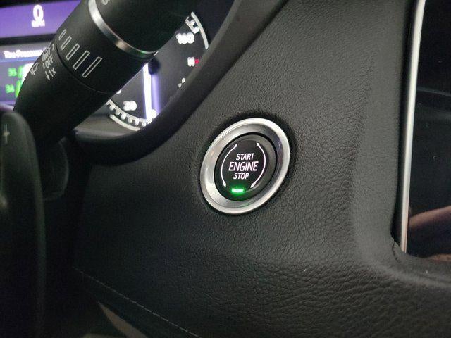 2023 Cadillac XT4 FWD Luxury