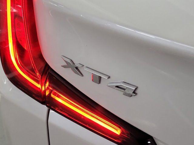2023 Cadillac XT4 FWD Luxury