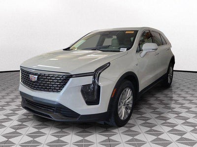 2024 Cadillac XT4 FWD Luxury