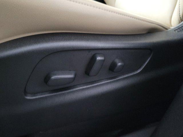 2024 Cadillac XT4 FWD Luxury