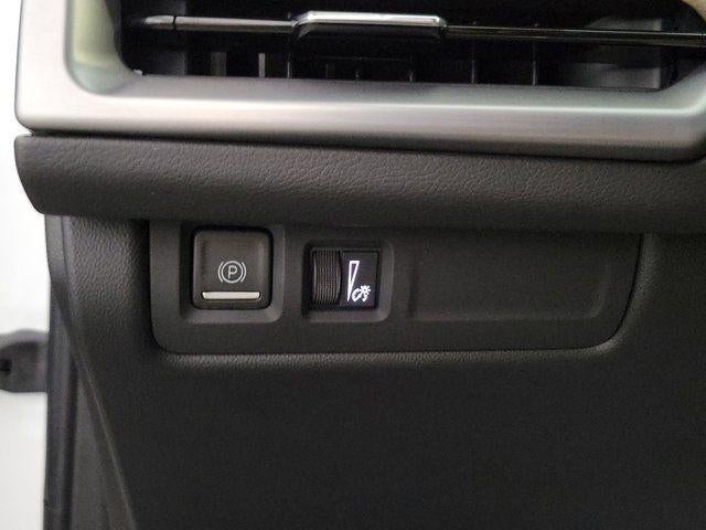 2024 Cadillac XT4 FWD Luxury