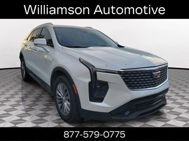 2024 Cadillac XT4 FWD Premium Luxury