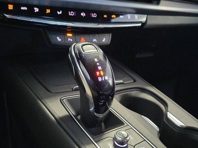 2024 Cadillac XT4 FWD Premium Luxury