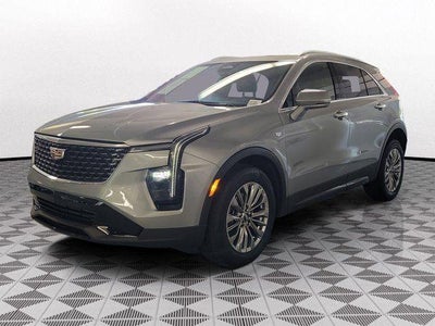 2024 Cadillac XT4 FWD Premium Luxury