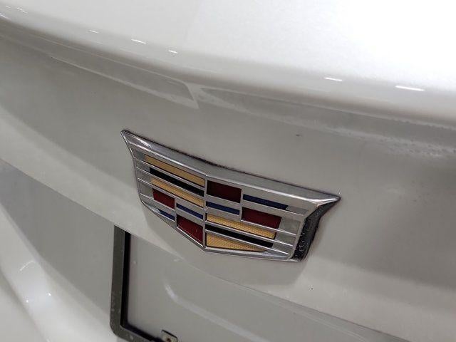 2024 Cadillac XT4 FWD Premium Luxury